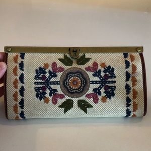 Fossil Clutch Embroidered hippie boho